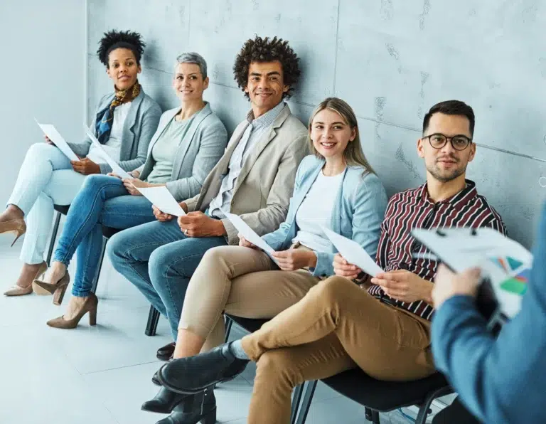 criar site de empregos